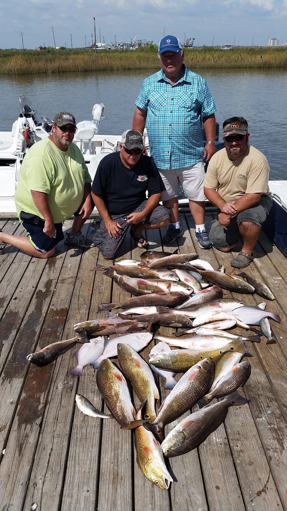 Rates | Calcasieu Hot Spots Fishing Charters | Fishing Trips